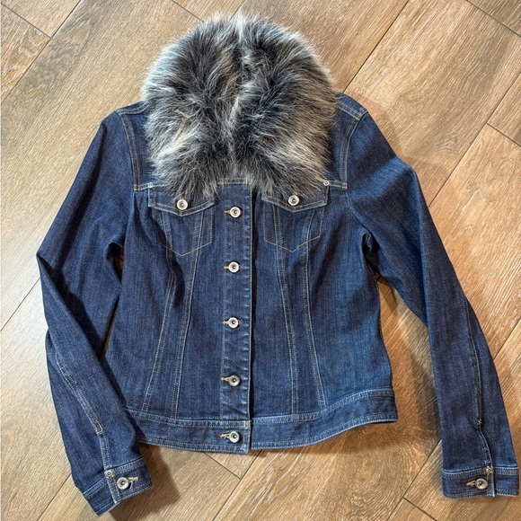 I.N.C. Denim jacket  with faux fur removable collar size small - Picture 1 of 11